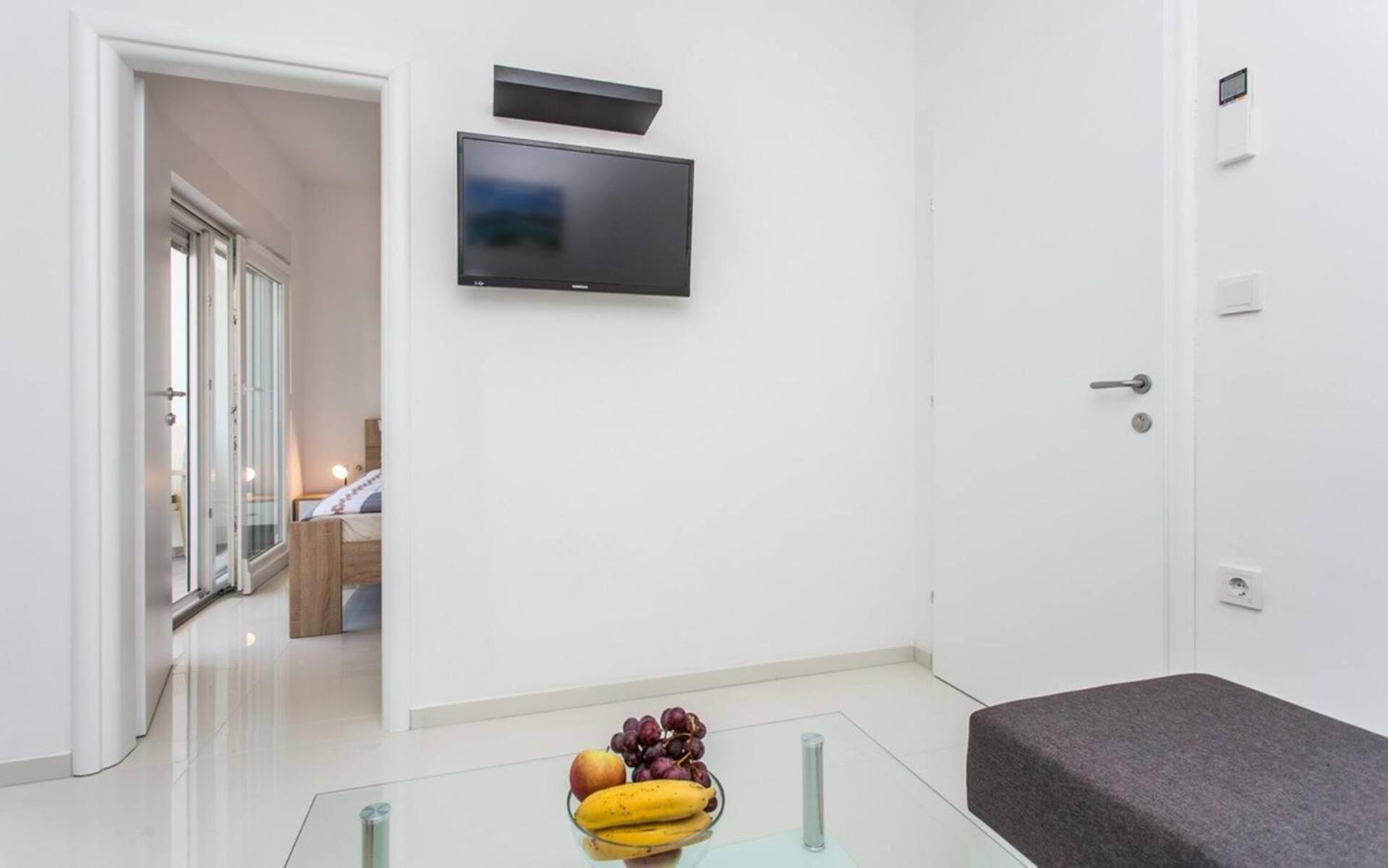 Apartments Bernardeta 1 Башка Екстер'єр фото