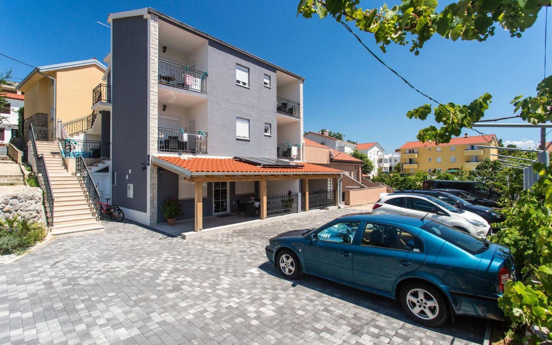 Apartments Bernardeta 1 Башка Екстер'єр фото